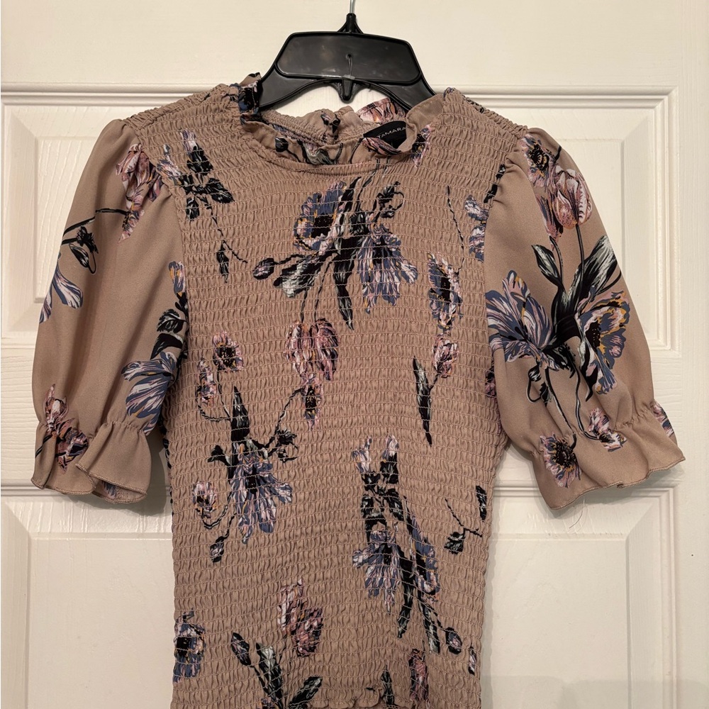 Floral Smocked Puff Sleeve Top